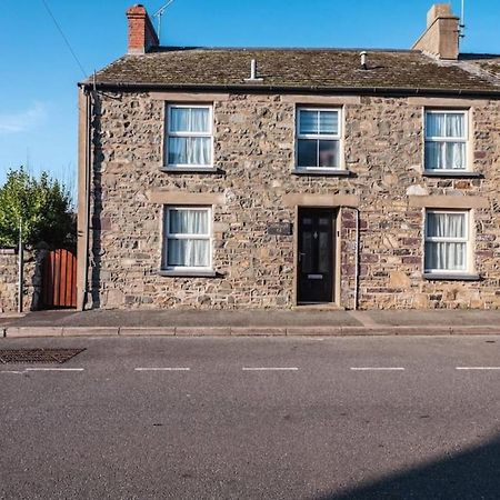 Cosy Welsh Cottage In St Davids Centre With Garden ภายนอก รูปภาพ